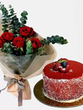5 Love Red Roses Bouquet With Mini Cheese Cake