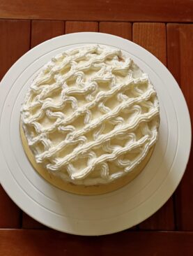 Fresh Cream Durian Cake