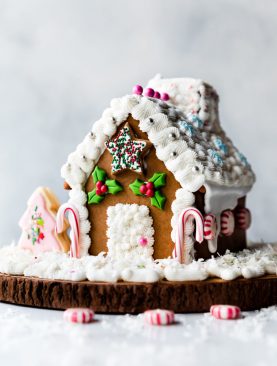 Christmas Gingerbread House 6 inch