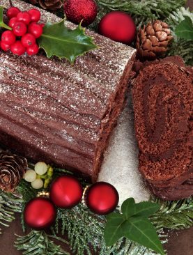 Dark chocolate Yule Logcake (Dark chocolate Bûche de Noël)