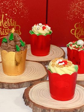 Christmas Trees and Wreaths 6 Mini Cupcakes Set Promotion @ $9.90
