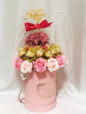 SOLD OUT! Luxury Rose Box Ferrero Rocher and Lindor Chocolate Bouquet