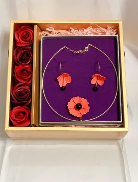 Korean Black Pearl Red Beauty Jewellery Gift Set – Choker & Earrings